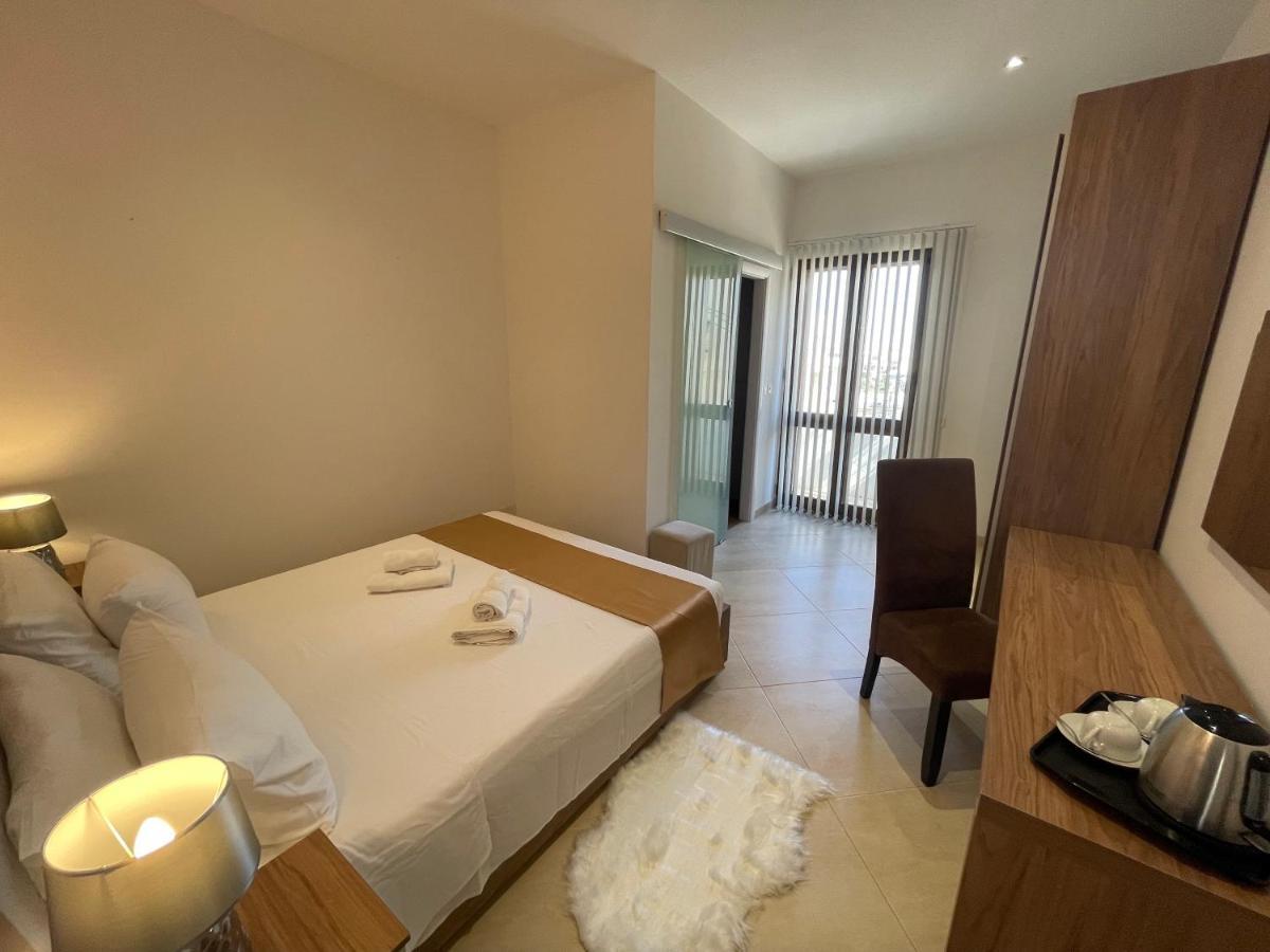 Bed and Breakfast Alina Boutique Living Victoria Exterior foto