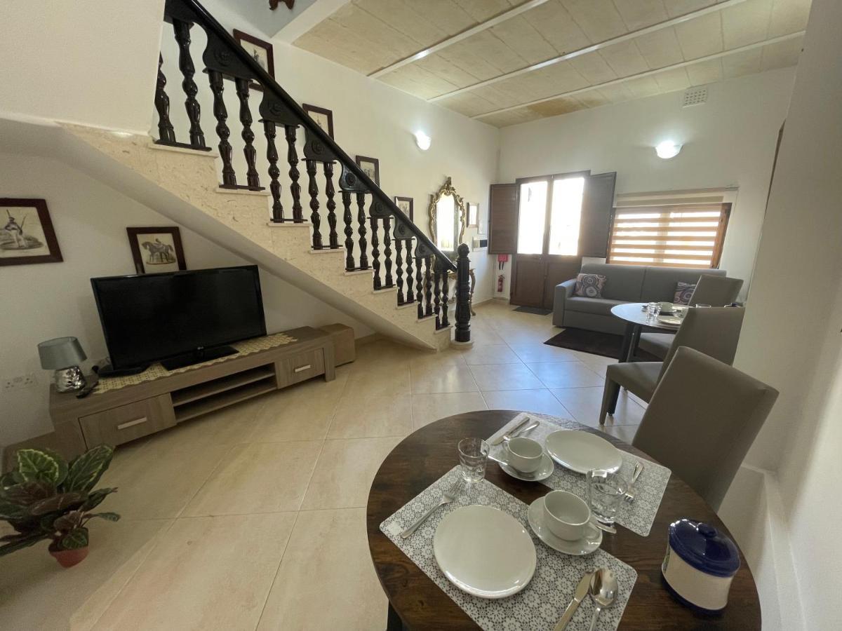 Bed and Breakfast Alina Boutique Living Victoria Exterior foto
